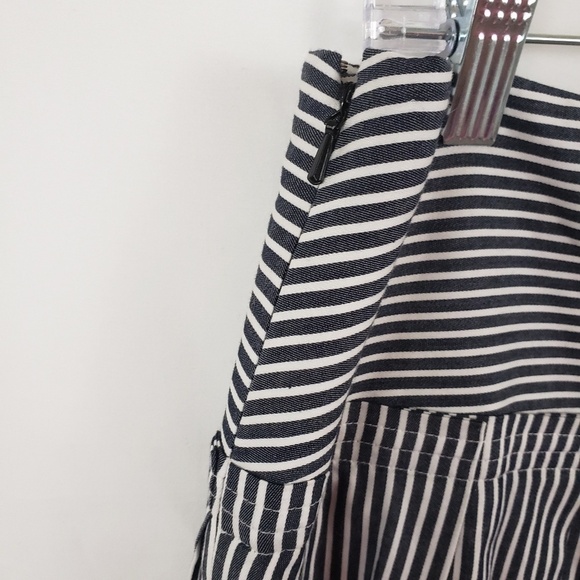 𝅺BANANA Republic Striped Pleated Skirt Size 6 - Picture 5 of 5